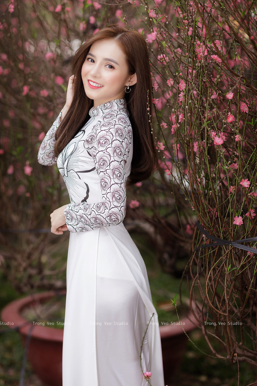 开云中国-《炉石传说》赛事观众游戏习惯：卡牌游戏爱好者的策略思考与心理素质