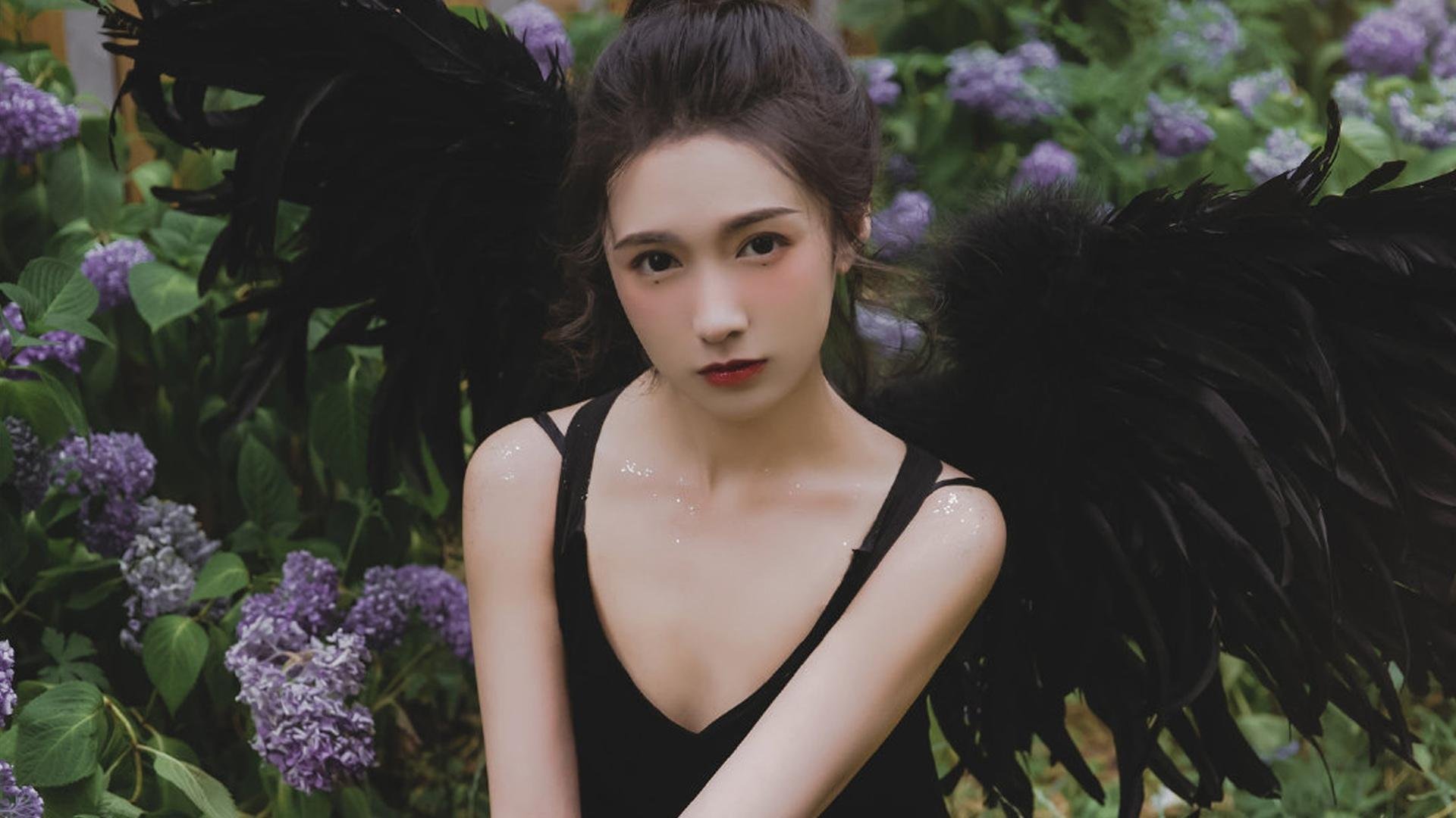 Kaiyun(中国)开云-布鲁诺·卡博克洛在巴黎奥运会小组赛中展现强大篮板能力，布鲁诺-卡波科洛