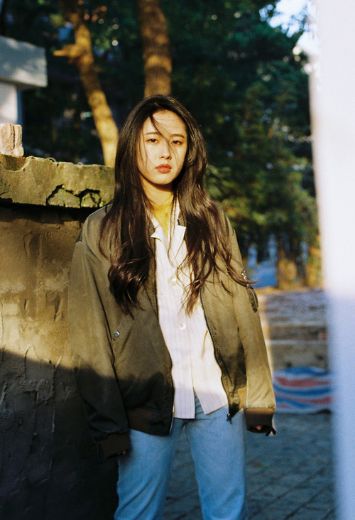 法国中卫红牌+乌龙，成为焦点人物，法国中卫井喷