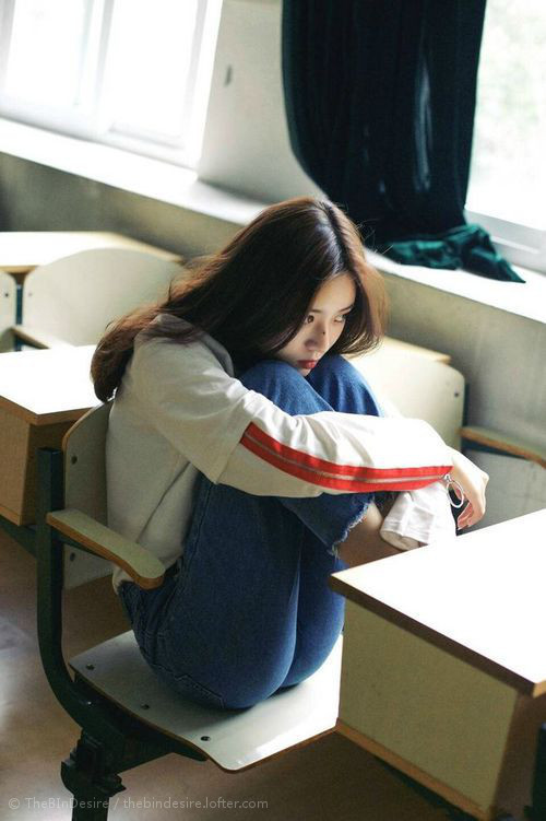 开云官网APP下载-波兰主场惨败瑞典，欧锦赛强出线前景堪忧，欧洲杯波兰对瑞典比分预测