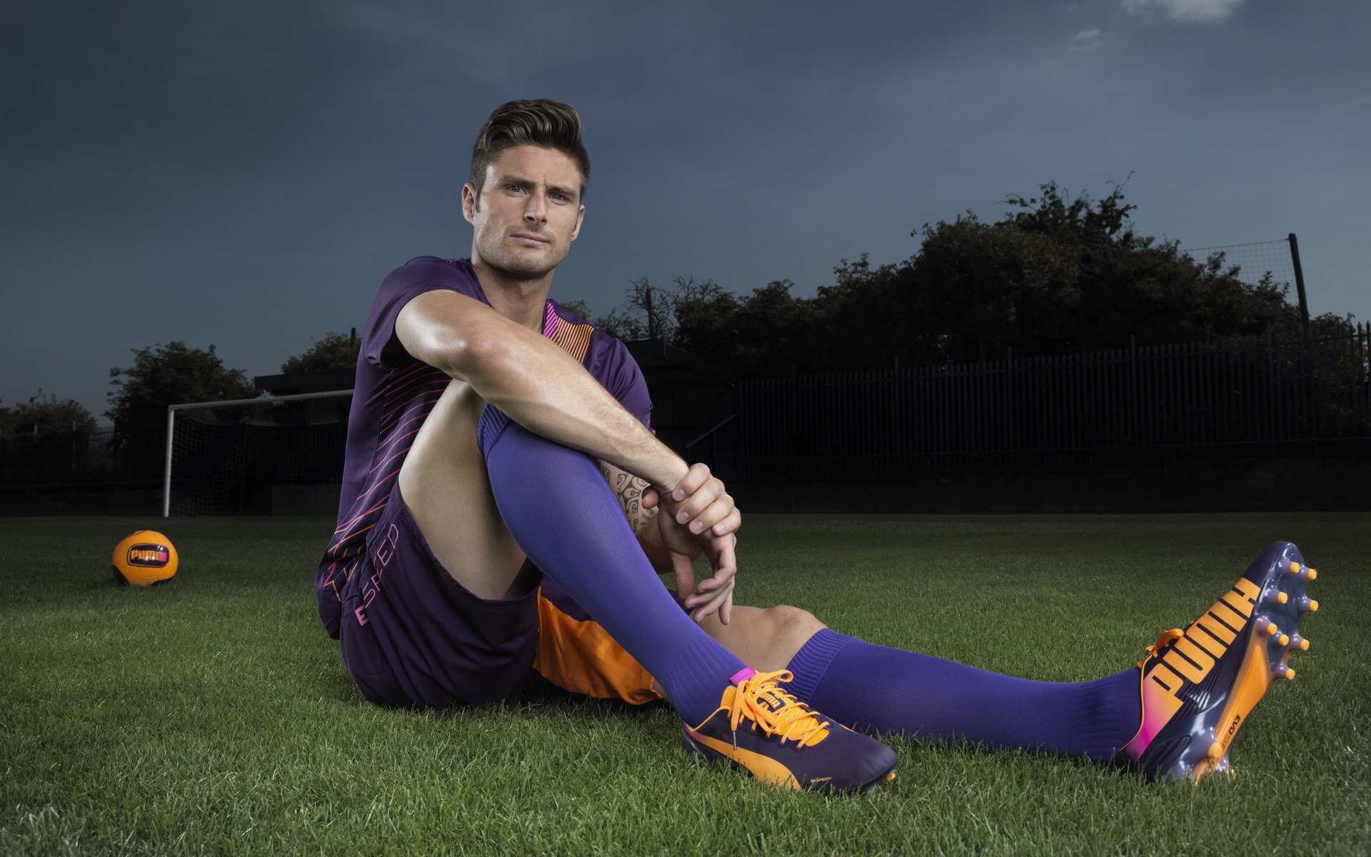 开云官方网站-“安赫尔·巴尔博萨的全能进攻与战术素养，为阿根廷美洲狮队注入新活力”